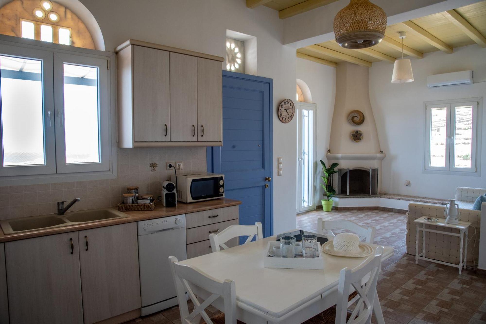 Iliopetra Residence Agios Romanos Exterior foto